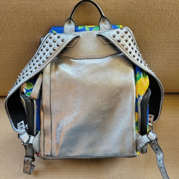 SOLD MCM Paradiso Floral Studded Medium Backpack - Picture 7 of 14